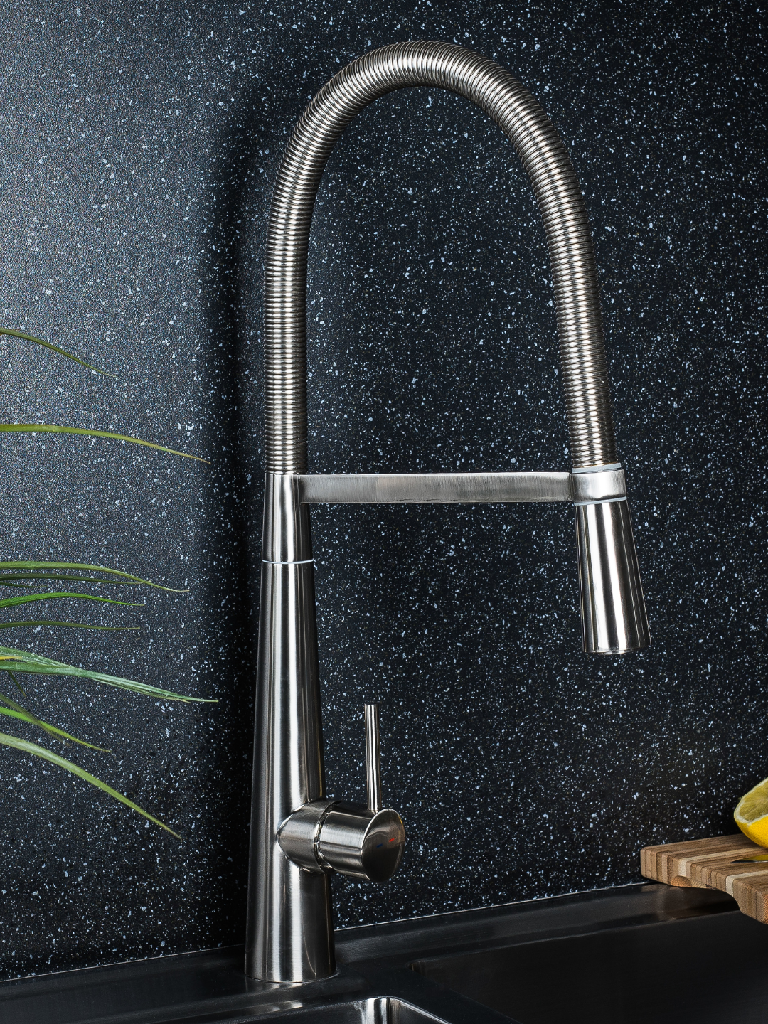 High-Arc Single Handle Pull-Down Kitchen Faucet